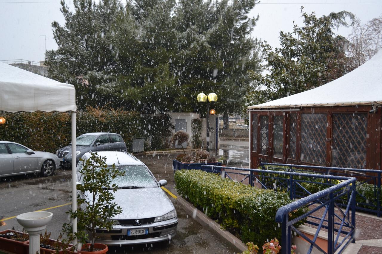 La Villa Dei Gourmets - Struttura Sanificata Foggia Exterior foto